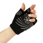 Gaiam Fingerless Anti-Slip Gloves 54029 – Obrázok 15