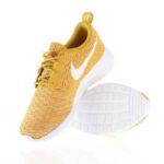 Nike Rosherun Flyknit W shoes 704927-700 – Obrázok 12