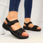 eVento W EVE223D black wedge sandals – Obrázok 3